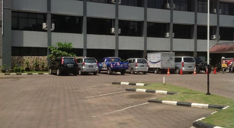 Hotel Swarna Dwipa Palembang Zewnętrze zdjęcie
