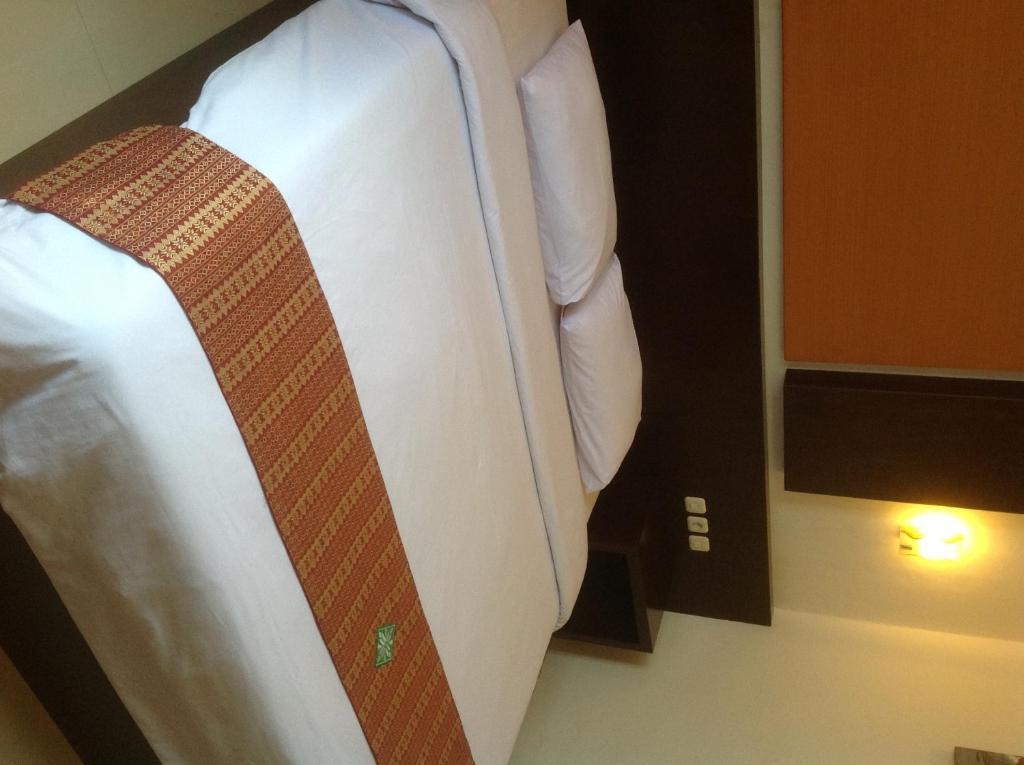 Hotel Swarna Dwipa Palembang Zewnętrze zdjęcie