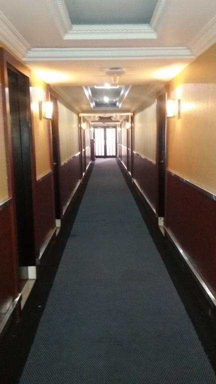 Hotel Swarna Dwipa Palembang Zewnętrze zdjęcie